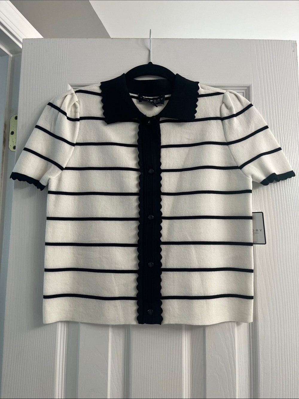 Laundry By Shelli Segal Black and White Striped Short-Sleeve Button Front Top